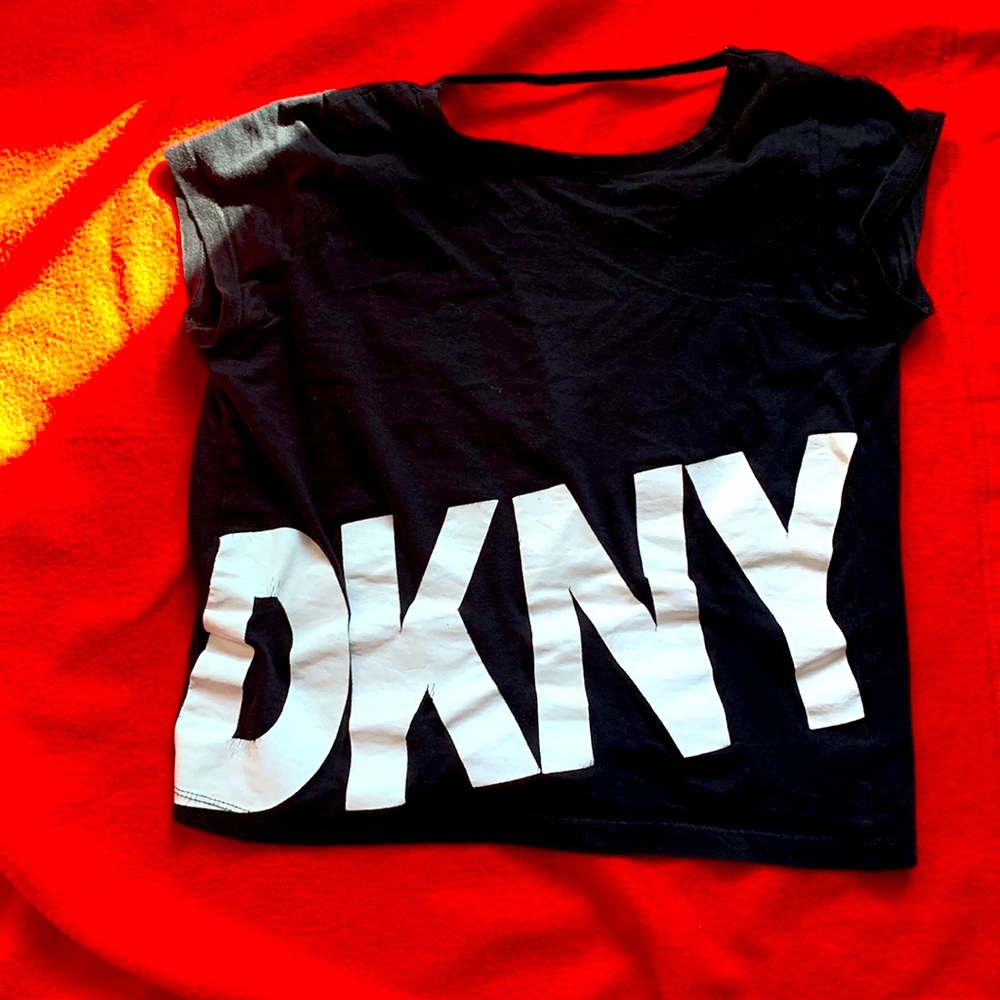 DKNY black T-shirt